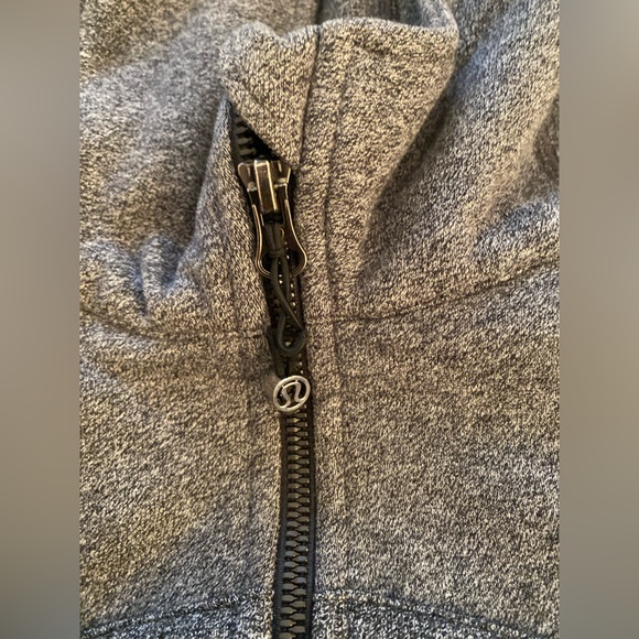 Lululemon Scuba Hoodie - Picture 3 of 3